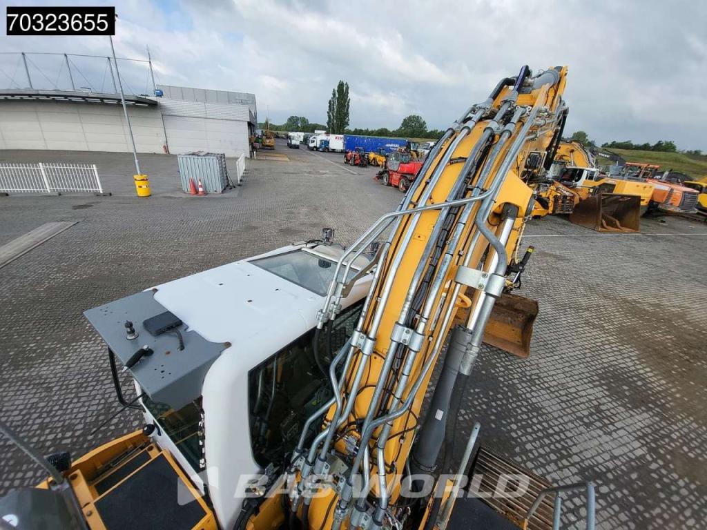 Liebherr R926 LC Engcon Photo 30