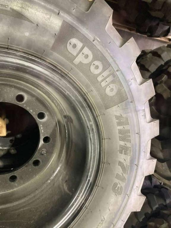 Pneu pour Apollo 1000 x 20 Set / 10.00 x 20: 4x2 Tyres Photo 3
